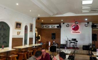 komisioner Bawaslu Kota Pematangsiantar koordinator divisi Penanganan Pelanggaran dan Penyelesaian Sengketa Riky Fernando Hutapea DAN  Satuan Polisi Pamong Praja  Kota Pematangsiantar